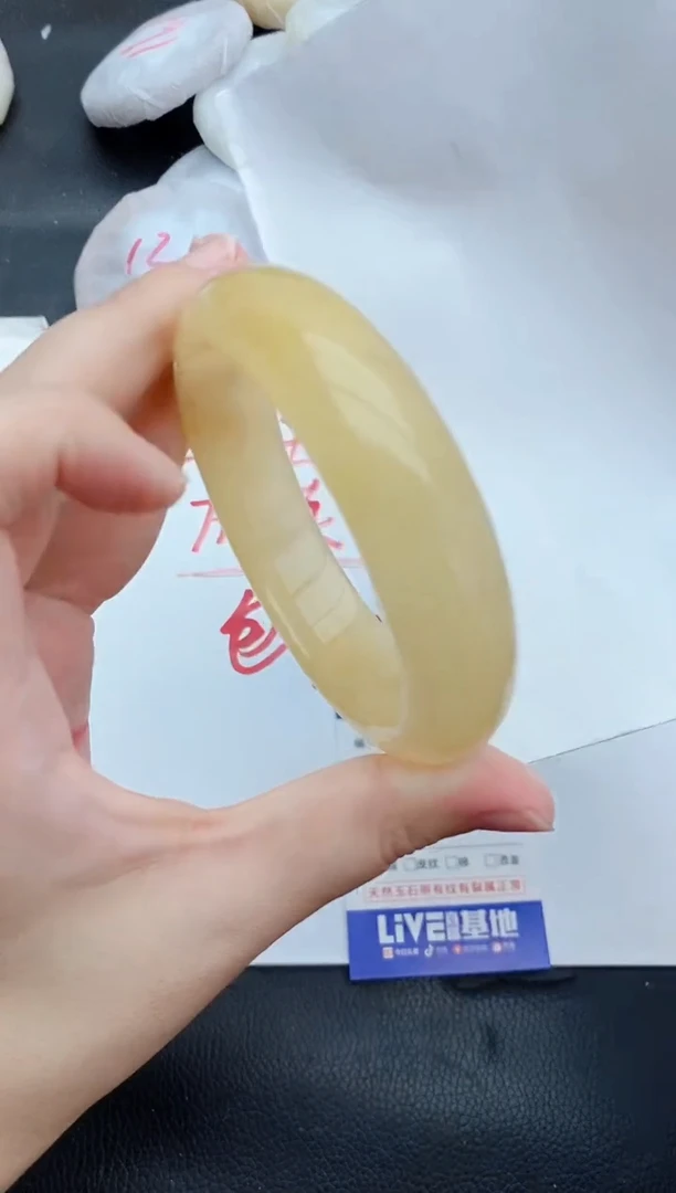 未镶嵌手镯石英质玉325+60/61