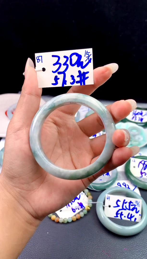 未镶嵌定制翡翠87毛货需精细抛光手镯拍一发一