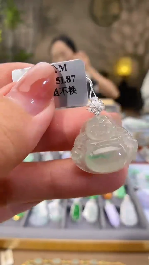 吊坠(不含链)18K金镶嵌翡翠佛公