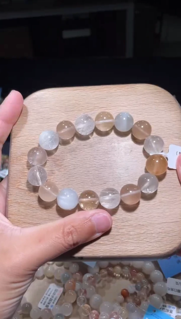 【闪购商品】水晶手串未镶嵌9号多样性发货一W 13+