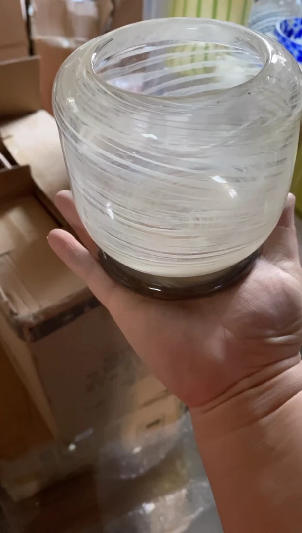 【闪购商品】玻璃145 M1