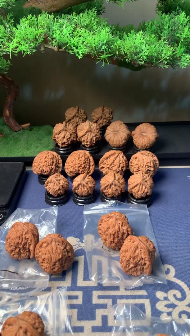 【闪购商品】文玩核桃把件43南疆石