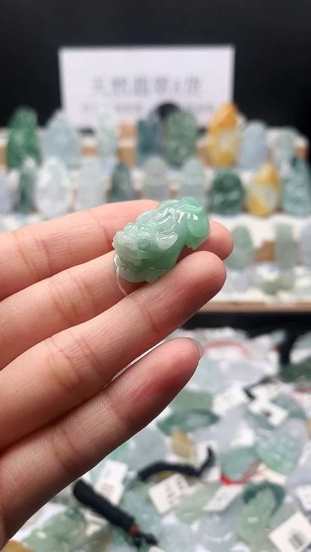 吊坠(不含链)未镶嵌翡翠12貔貅