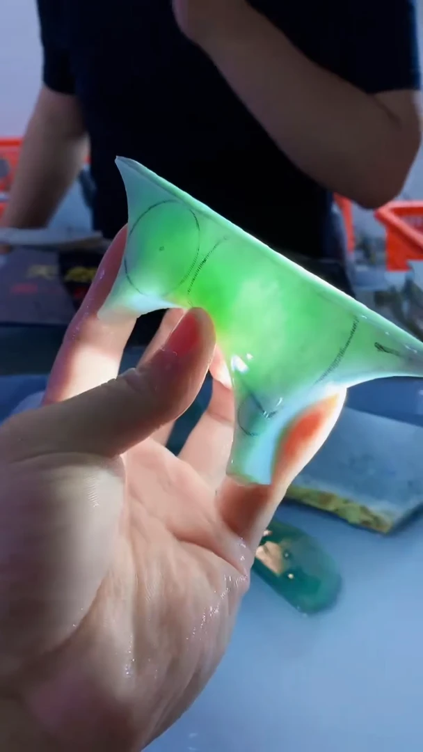 颈饰未镶嵌翡翠缅甸A货翡翠459
