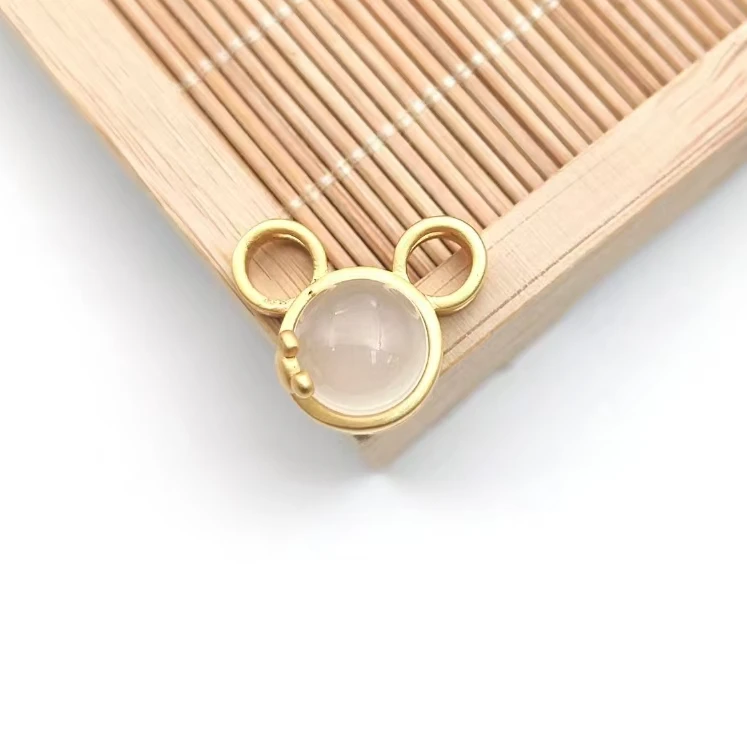 【卫国甄选】【证书】一见倾心合金镶嵌玉髓米奇吊坠BD1209  赠合金链