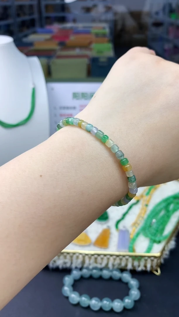 【闪购商品】翡翠手串未镶嵌翡翠手串|不退不换
