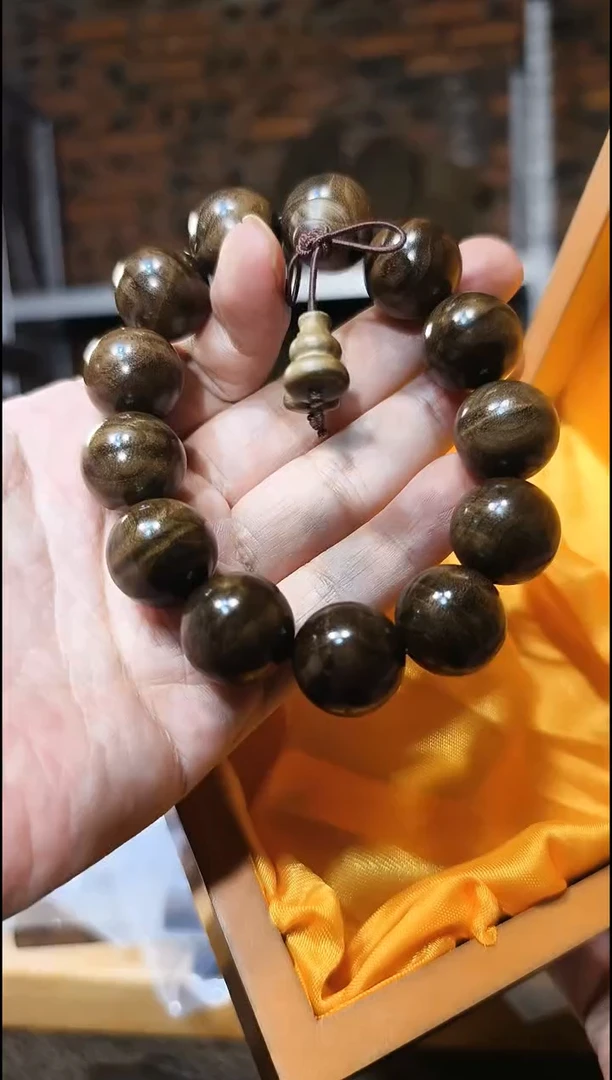 金丝楠1.8阴沉绿龙胆单圈