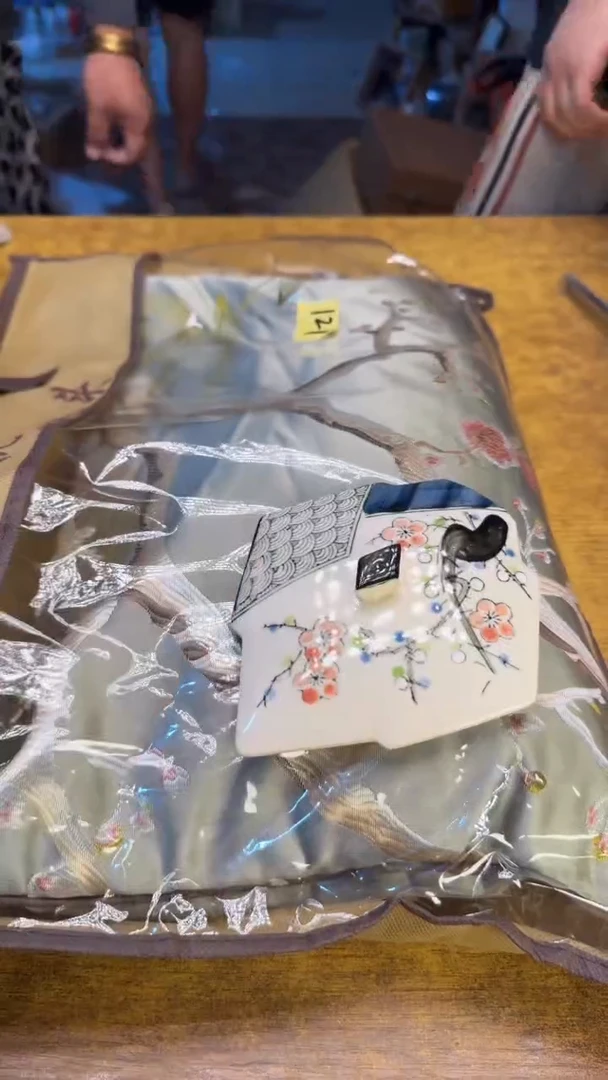 瓷器瓷器瑕疵破破121