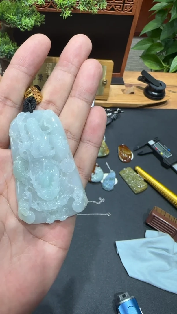 未镶嵌挂件翡翠A货翡翠多样性孤品