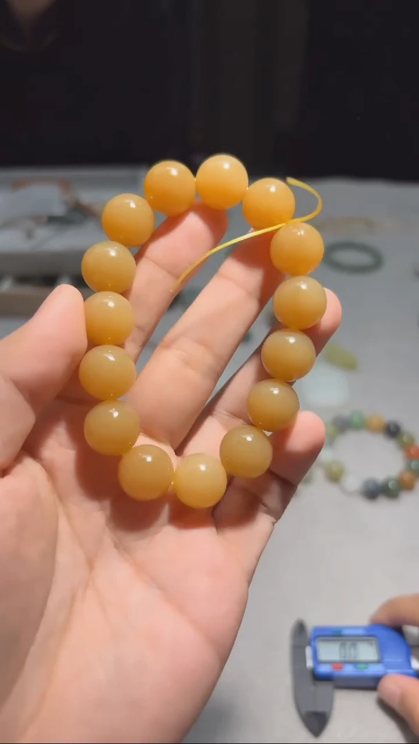未镶嵌手串和田玉卡14