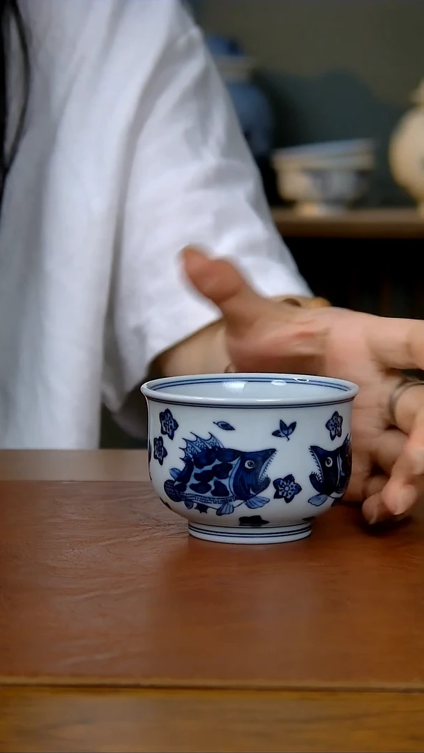 陶瓷仿明鳜鱼儒士杯