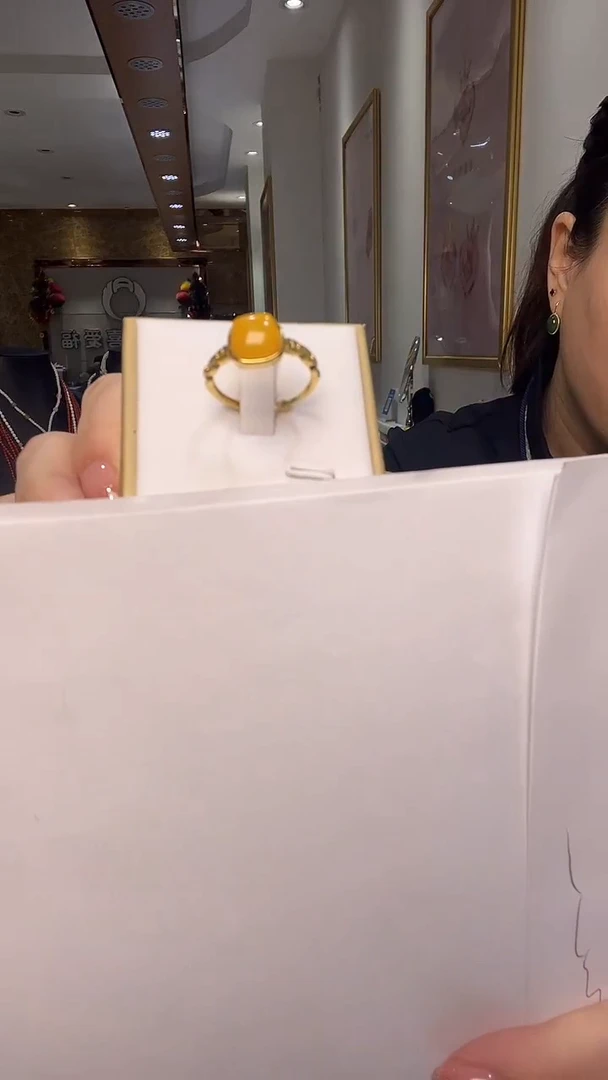 银S925镶嵌蜜蜡戒指蜜蜡戒指