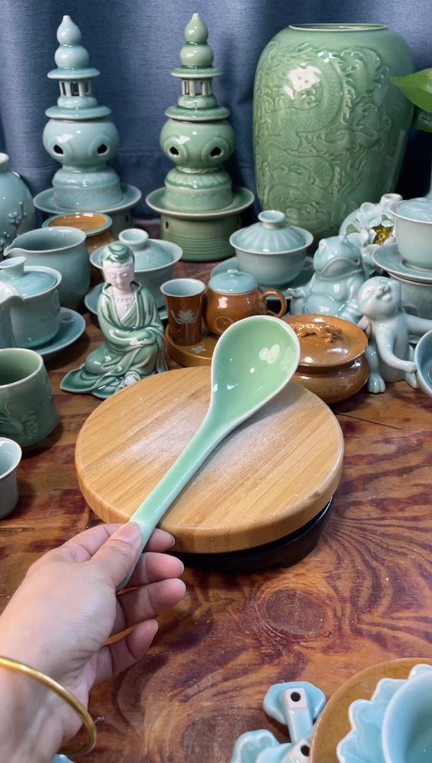 微瑕特价青瓷 慧语瓷坊