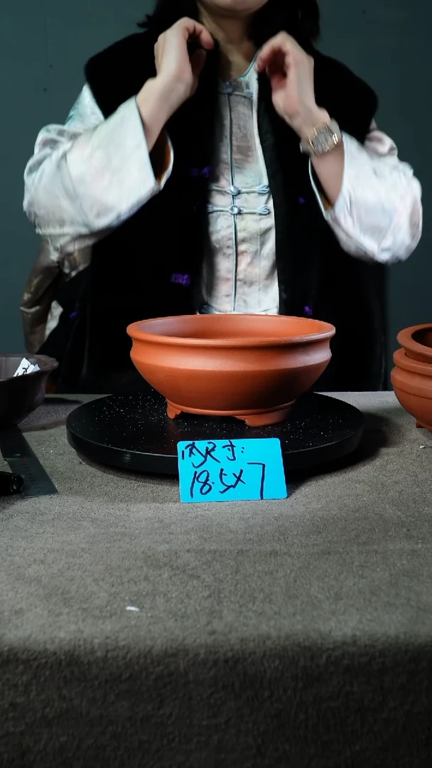 宜兴紫砂小花盆盆