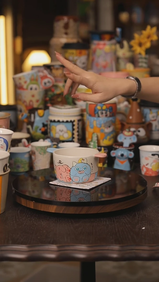 景德镇釉下彩绘设计师款式陶瓷