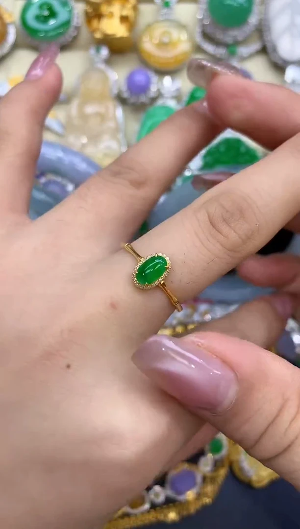 18K金镶嵌戒指翡翠205-中国好珍宝