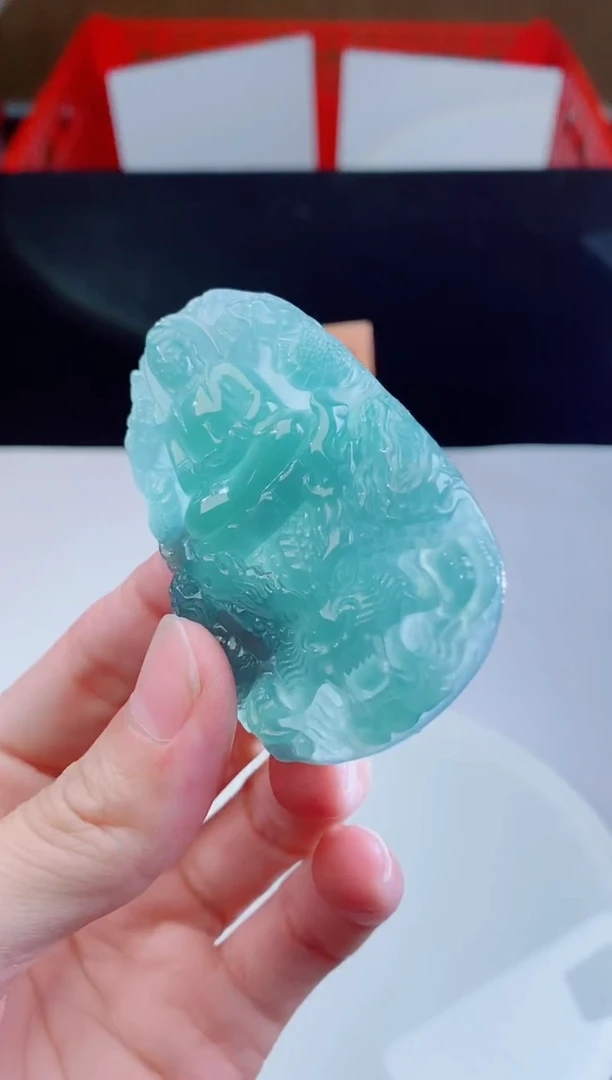 颈饰未镶嵌翡翠1