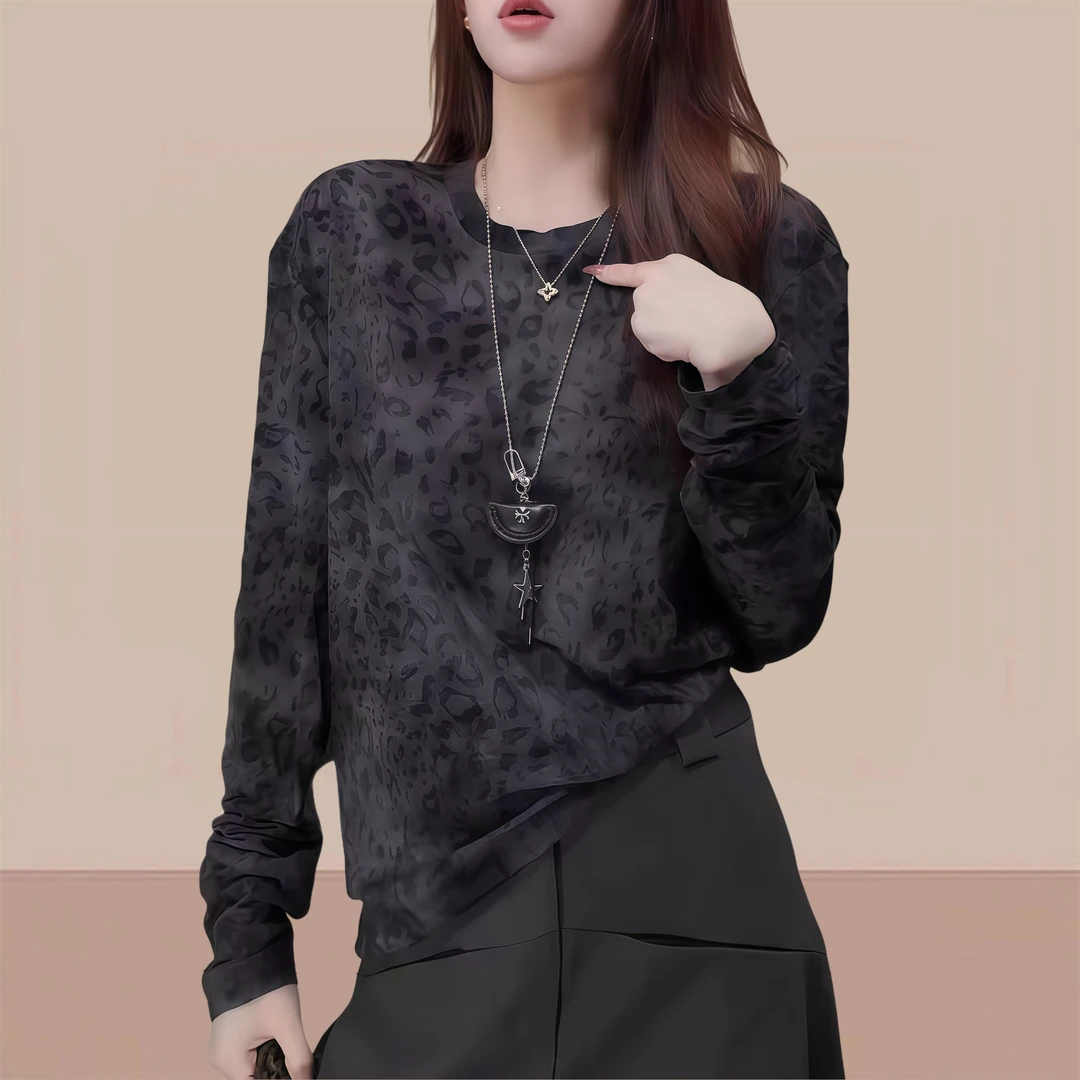 秋冬季新款网红洋气炸街女装时尚休闲显瘦长袖T恤女生网纱打底衫