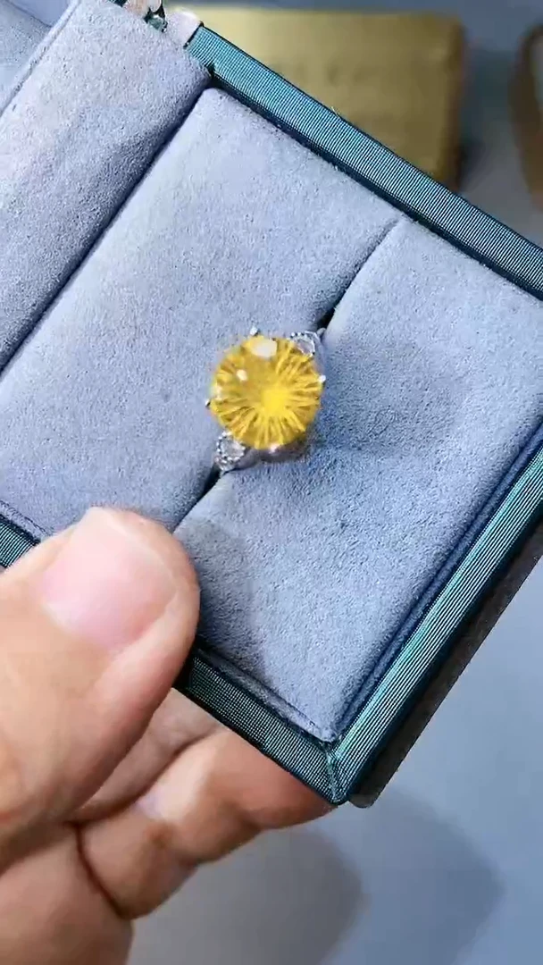 【闪购商品】黄晶戒指银S925镶嵌1654