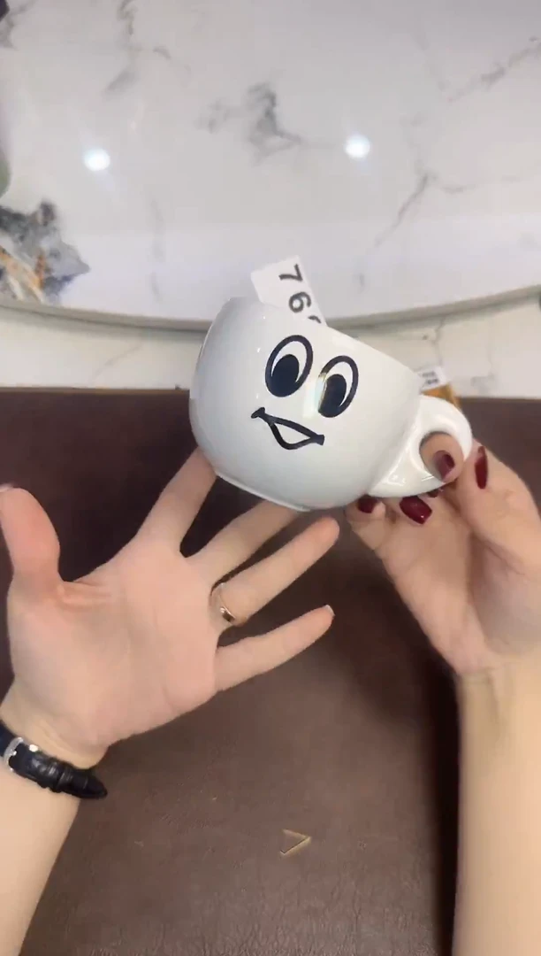 769胖嘟嘟马克杯··