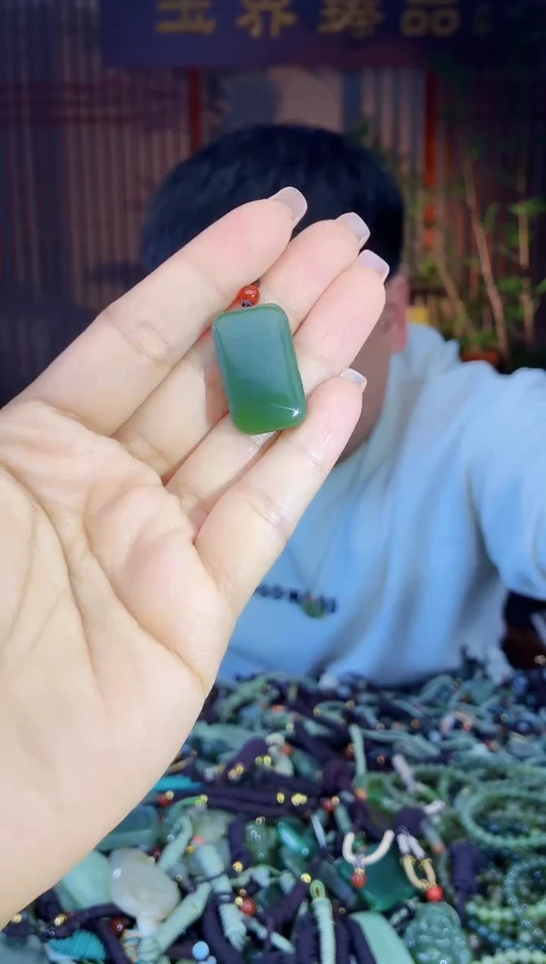 颈饰未镶嵌和田玉多样性发货拍一发一