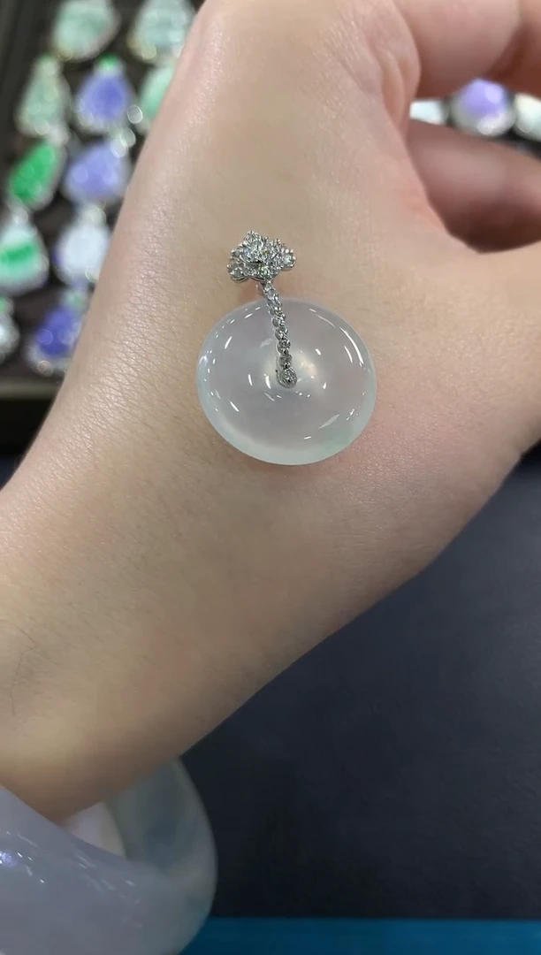 吊坠(不含链)18K金镶嵌翡翠b8