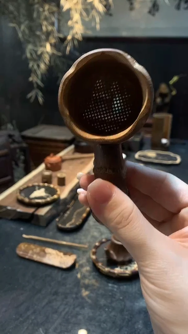 竹根茶漏..........