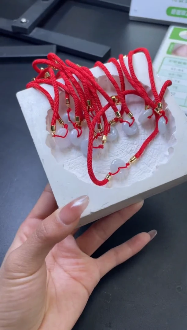 【闪购商品】翡翠手绳未镶嵌W264-YFFL多样性发一