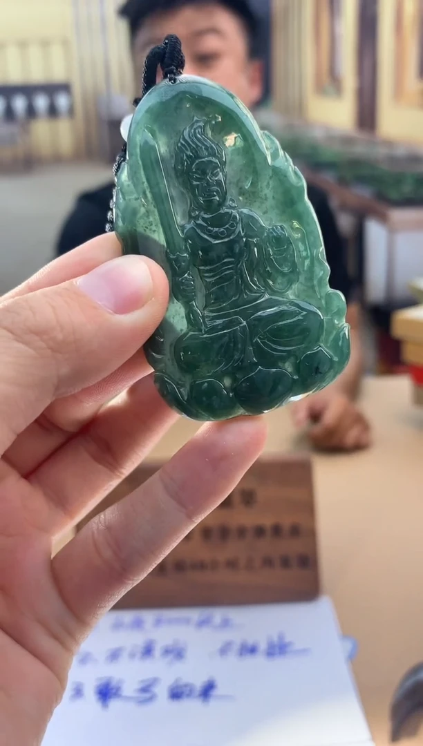 未镶嵌定制翡翠翡翠挂件 多样性发一件