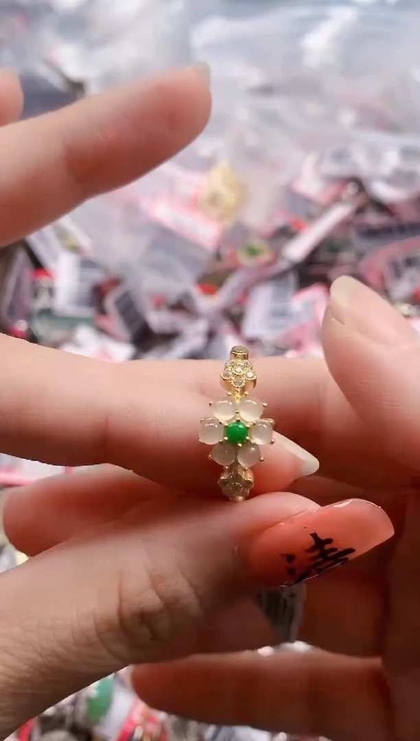 银S925镶嵌戒指翡翠天然A货缅甸翡翠