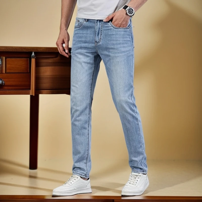 维斯克纳时尚休闲浅蓝小直筒牛仔裤男装夏款薄款棉弹牛仔裤新款