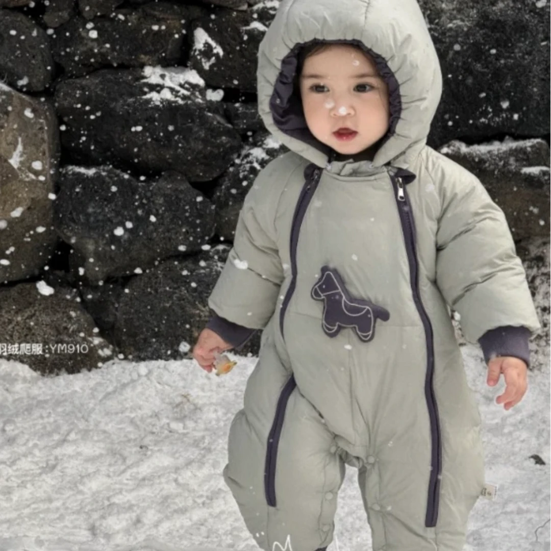 冬季婴幼儿羽绒连体衣简洁款小木马双拉链910