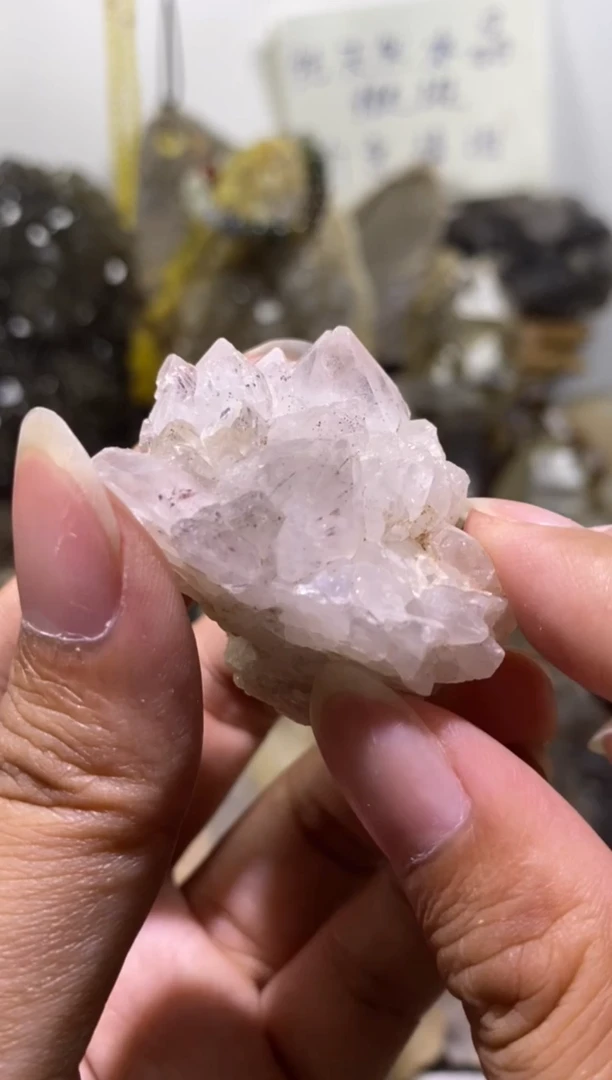 水晶珠宝半成品未镶嵌57号 粉色超七花园晶簇