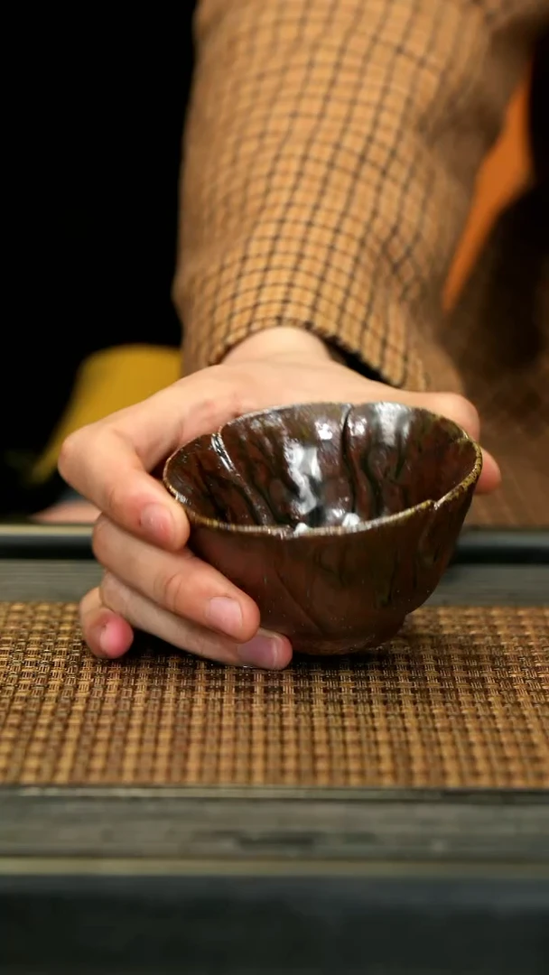 【闪购商品】紫砂茶壶GFY34花瓣杯 崖沉木柴烧