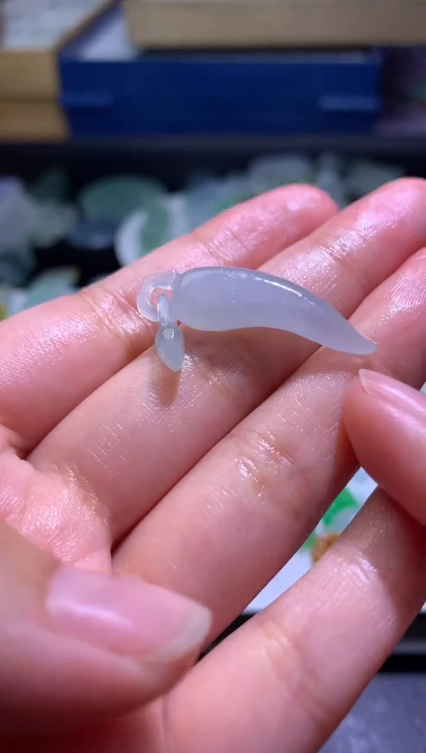 定制翡翠未镶嵌毛货