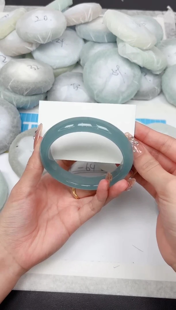 石英质玉手镯未镶嵌181-64.0