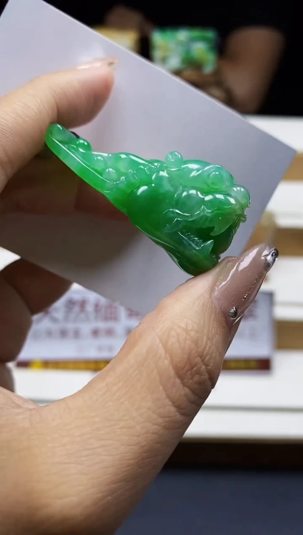 定制翡翠未镶嵌翡翠A货