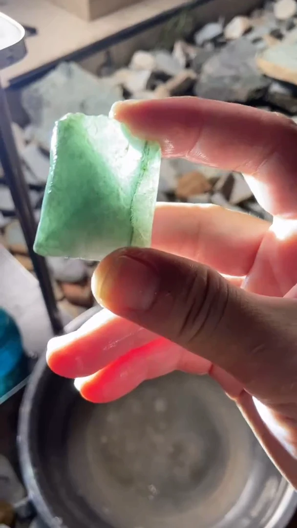 配石翡翠翡翠边角料未加工36