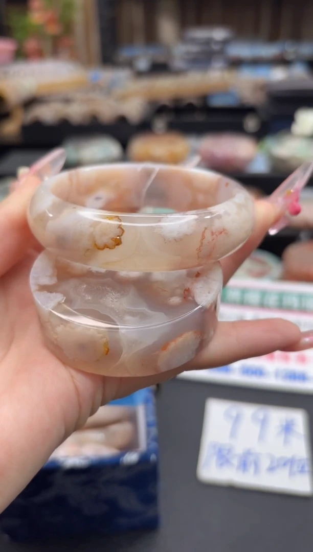 未镶嵌手镯石英质玉354(61圈赠送镯心)