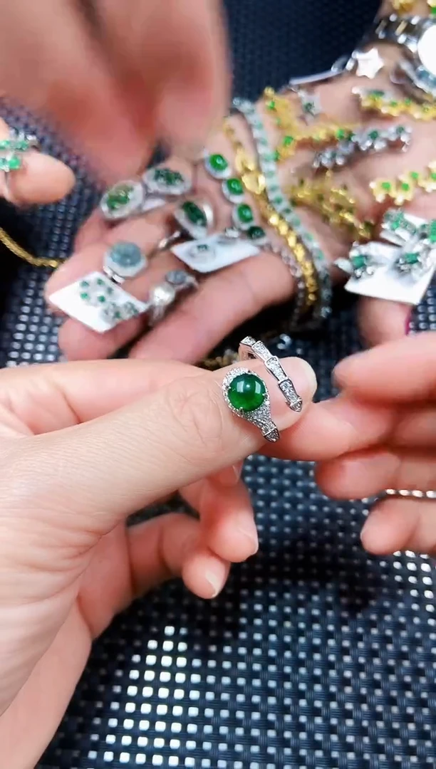【闪购商品】翡翠戒指未镶嵌111111111