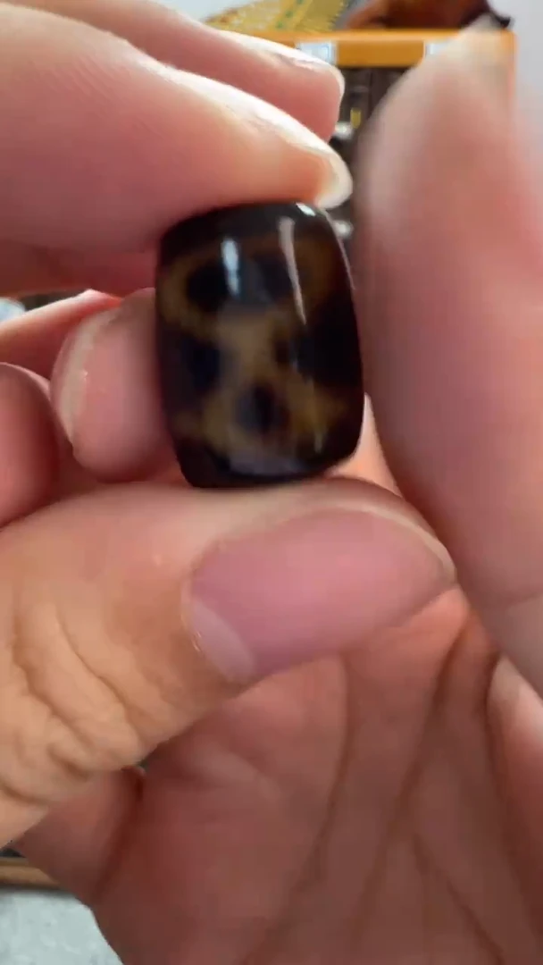 玛瑙/玉髓（覆膜）颈饰未镶嵌21.（微瑕随机发货）