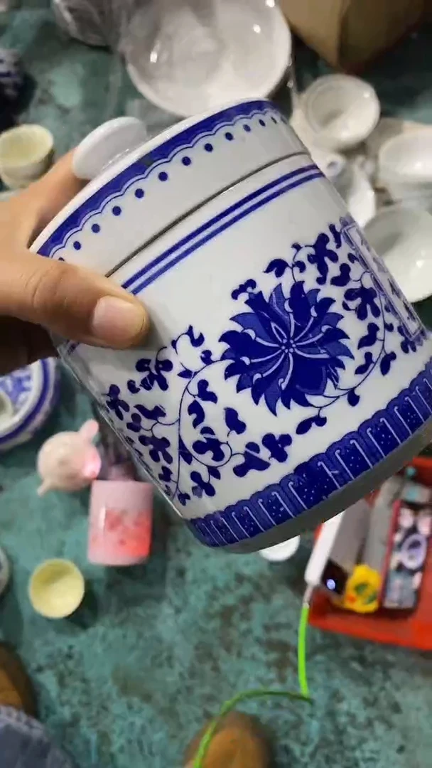 摆件陶缠枝莲青花炖盅  大号