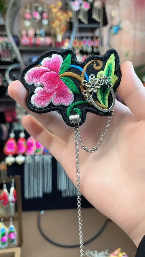 织绣民族风手工非遗老绣饰品 手推绣505