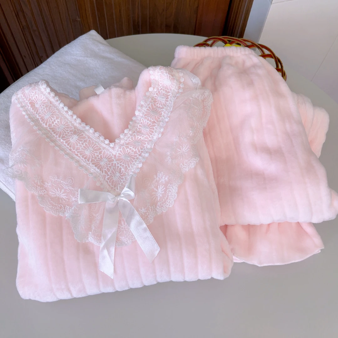 秋冬法兰绒睡衣女蕾丝花边公主风少女加厚保暖珊瑚绒家居服套装女