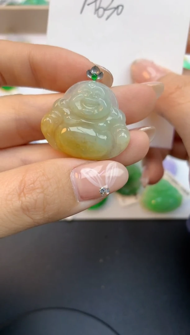 颈饰18K金镶嵌翡翠天然缅甸a货翡翠百元以上9元证书费自理