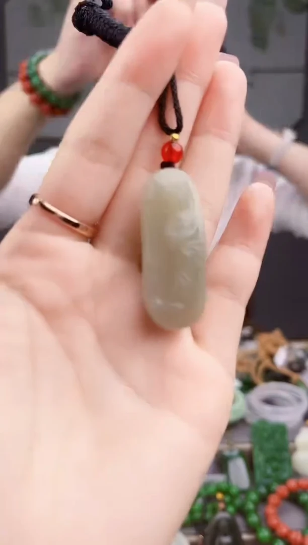 颈饰未镶嵌和田玉多样性发货拍一单发一个