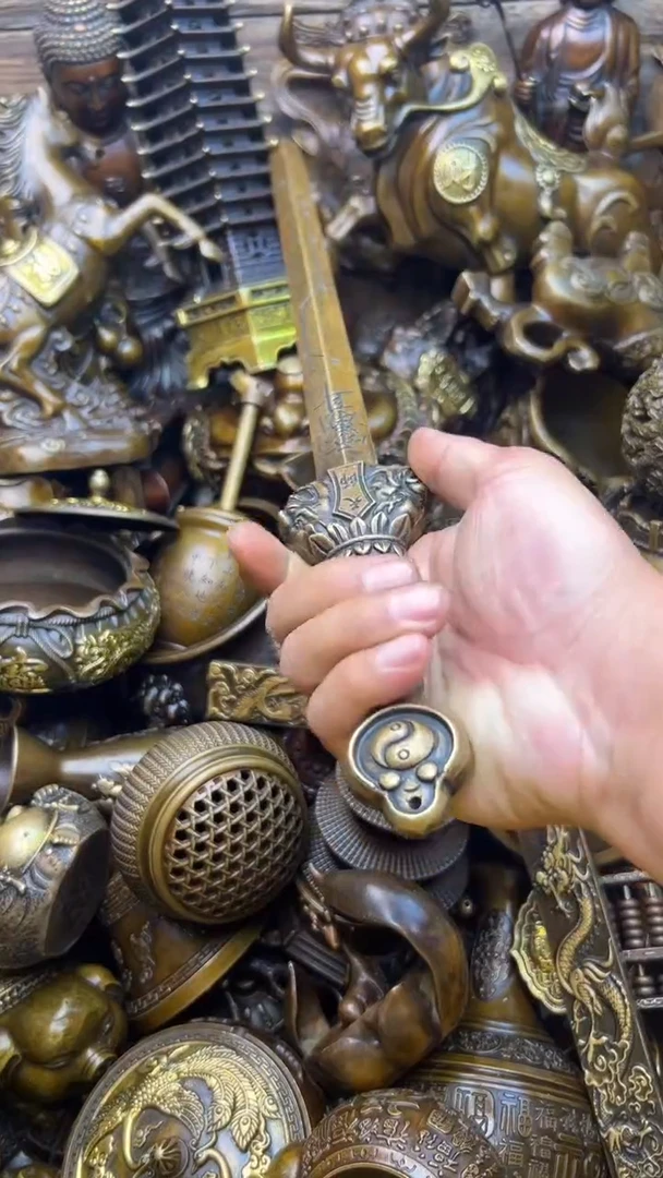 精美铜器，点击下单