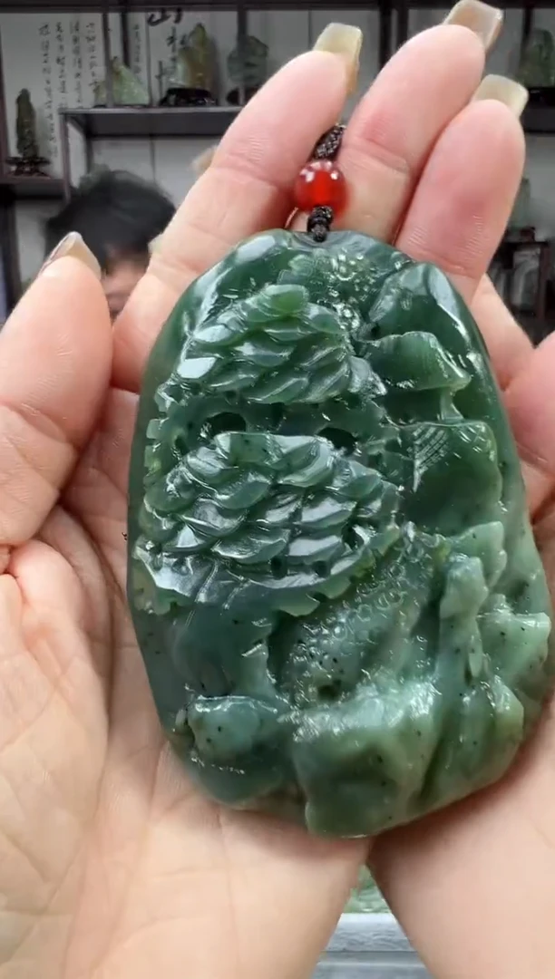 未镶嵌和田玉把件1