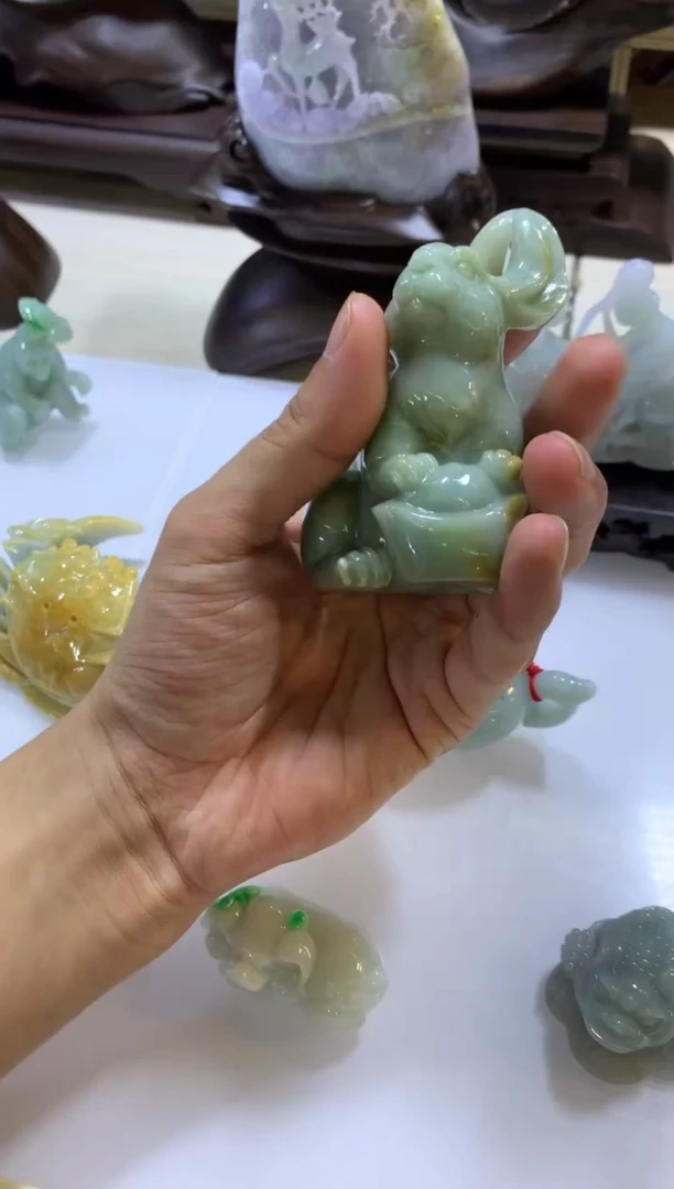 未镶嵌摆件翡翠用****3翡翠摆件