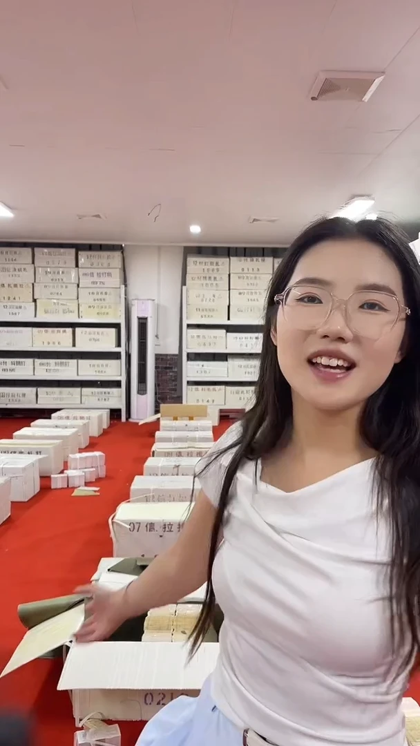 两冠金腰带一百张连号号码随机